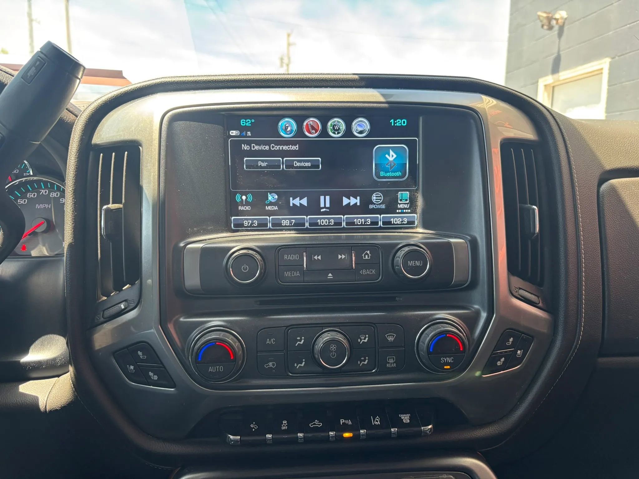 Used 2019 Chevrolet Silverado 2500 LTZ w/ Duramax Plus Package AWD/4WD image 27