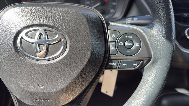 Used 2023 Toyota Corolla LE FWD image 15