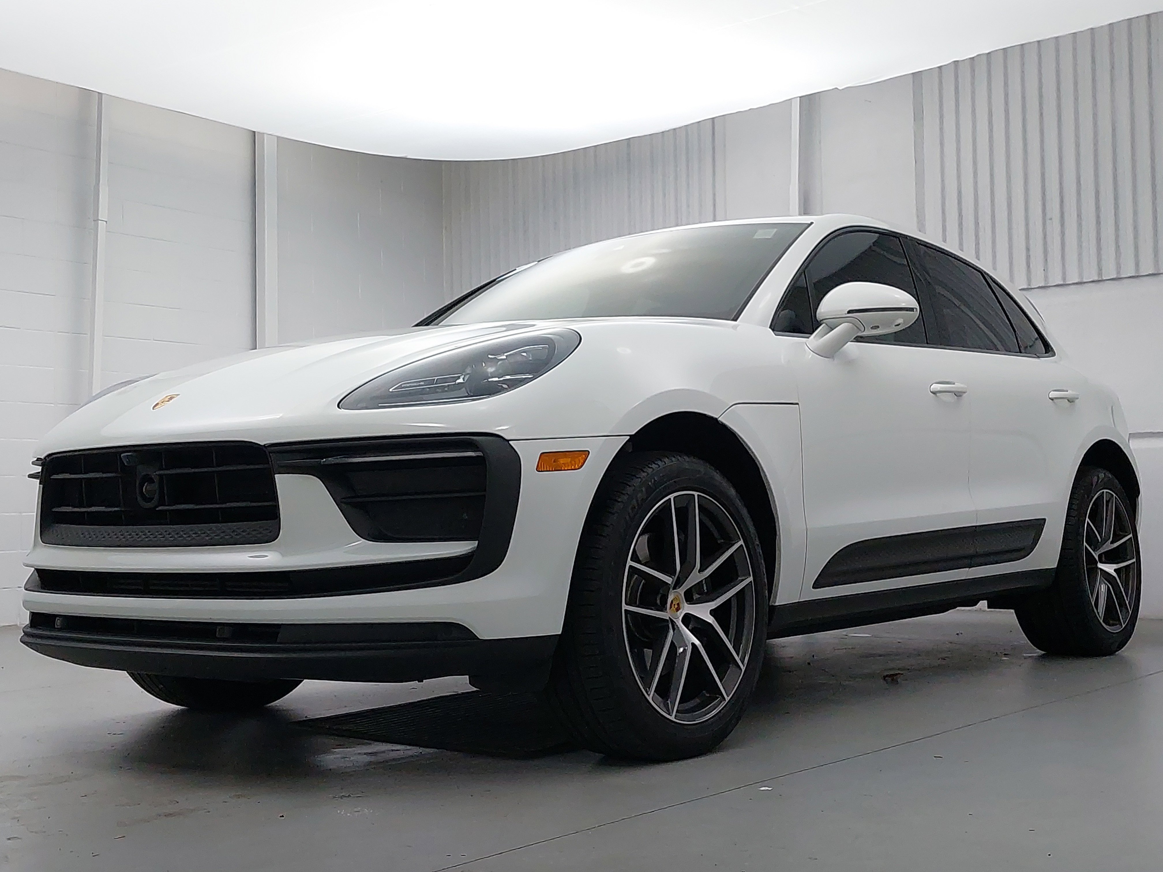 Certified 2024 Porsche Macan