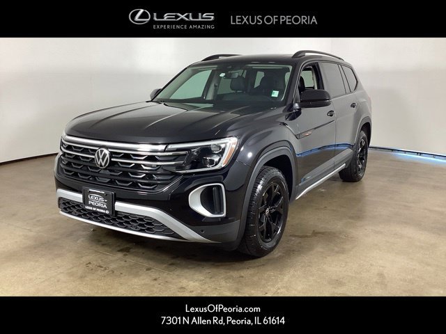 Used 2025 Volkswagen Atlas Peak Edition SE AWD/4WD image 1