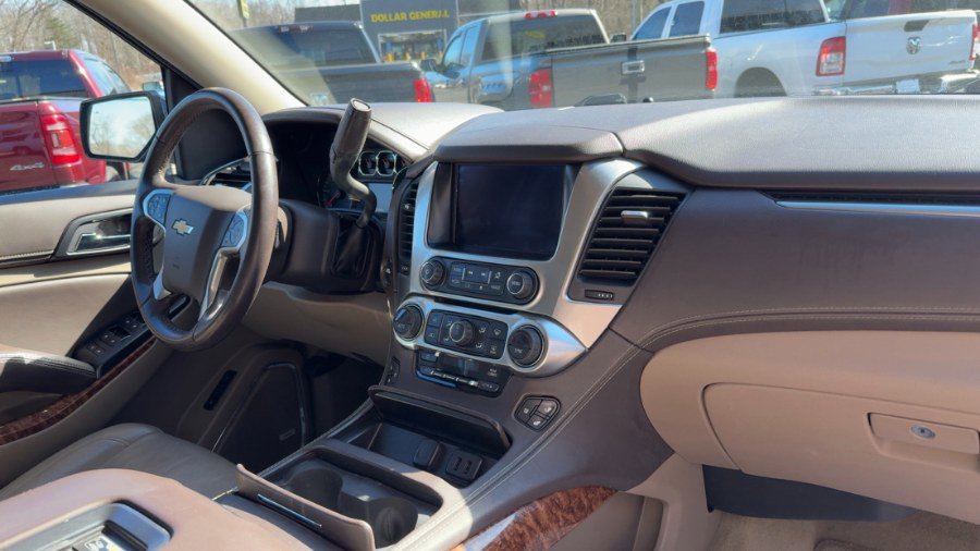 Used 2016 Chevrolet Suburban LTZ image 19