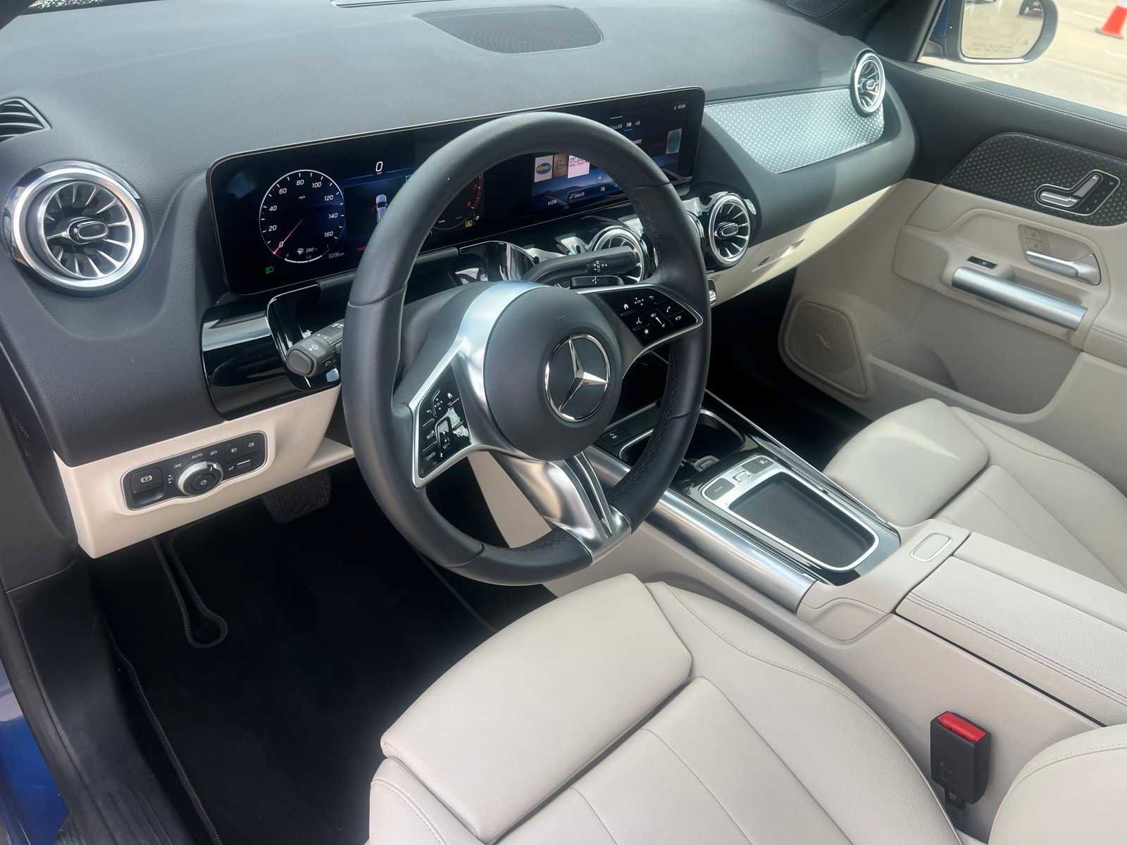 Used 2025 Mercedes-Benz GLA 250 image 16