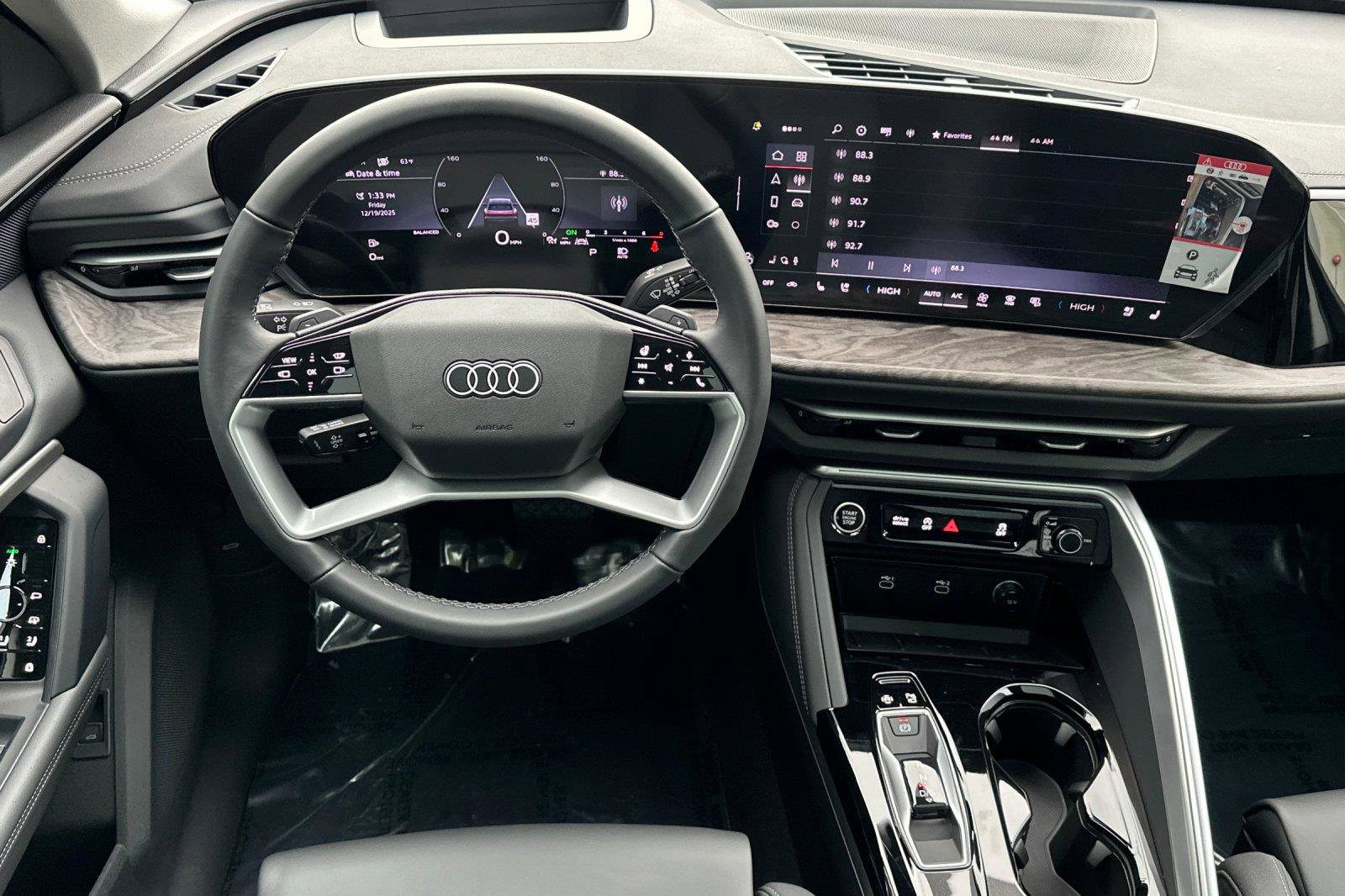 New 2025 Audi Q5 Premium Plus image 13