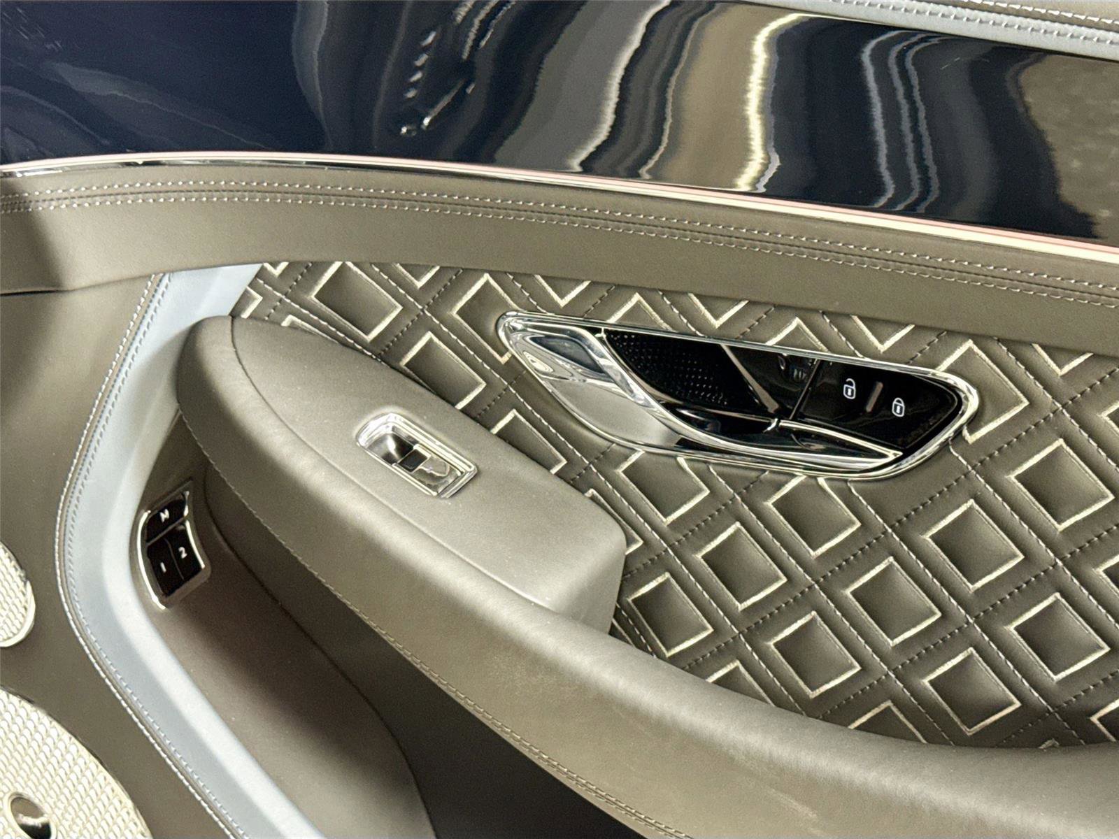 Used 2024 Bentley Continental GT Speed image 32