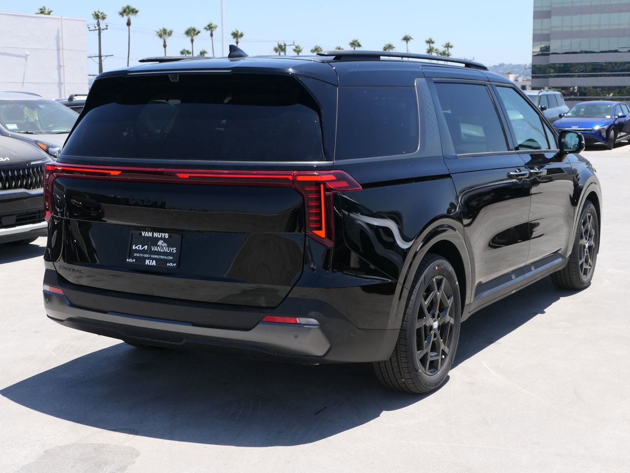 New 2026 Kia Carnival SX Prestige image 2