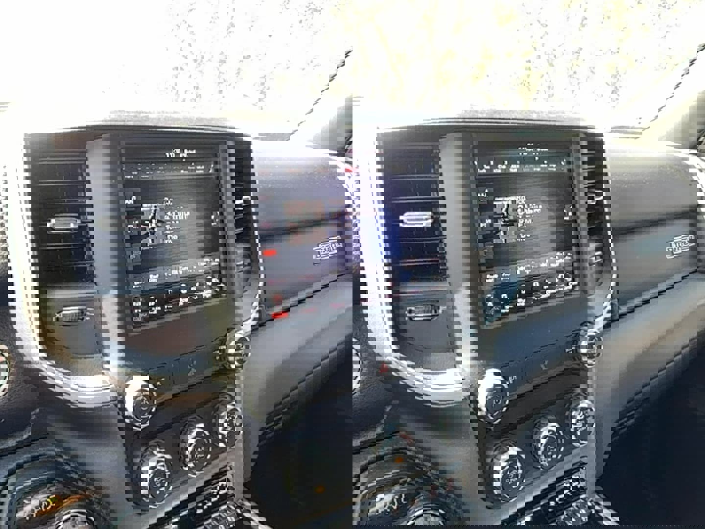 Used 2019 RAM 2500 Big Horn image 21