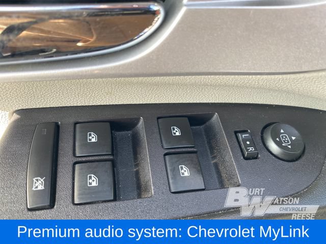 Used 2016 Chevrolet Equinox LTZ w/ Enhanced Convenience Package FWD image 14