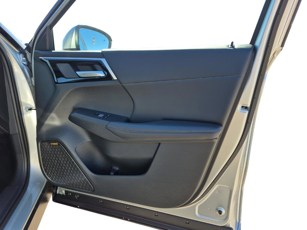 New 2026 Mitsubishi Outlander SE image 29