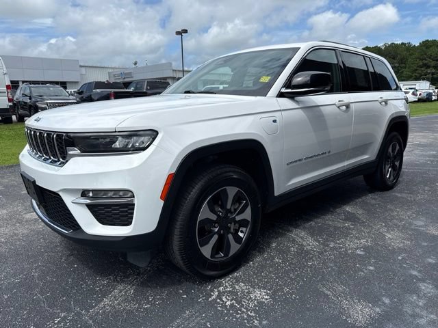 Used 2024 Jeep Grand Cherokee Limited 4xe AWD/4WD image 4