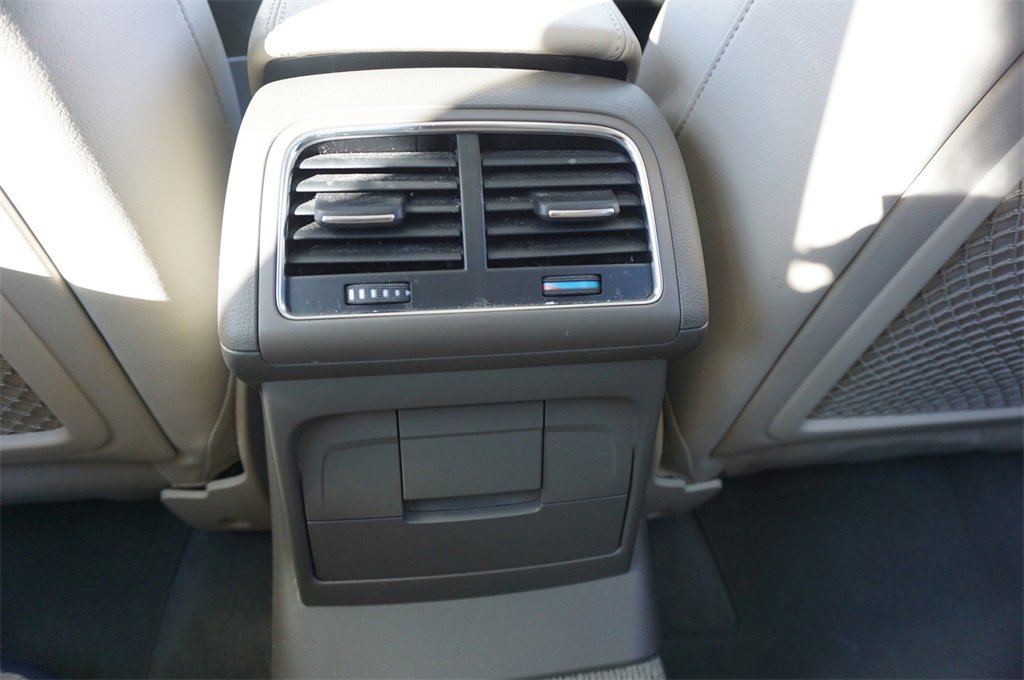 Used 2011 Audi Q5 3.2 Prestige image 15