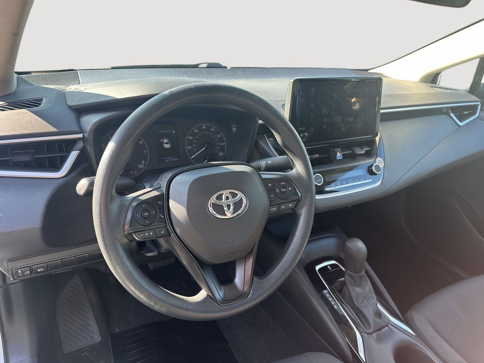 Used 2024 Toyota Corolla LE FWD image 10