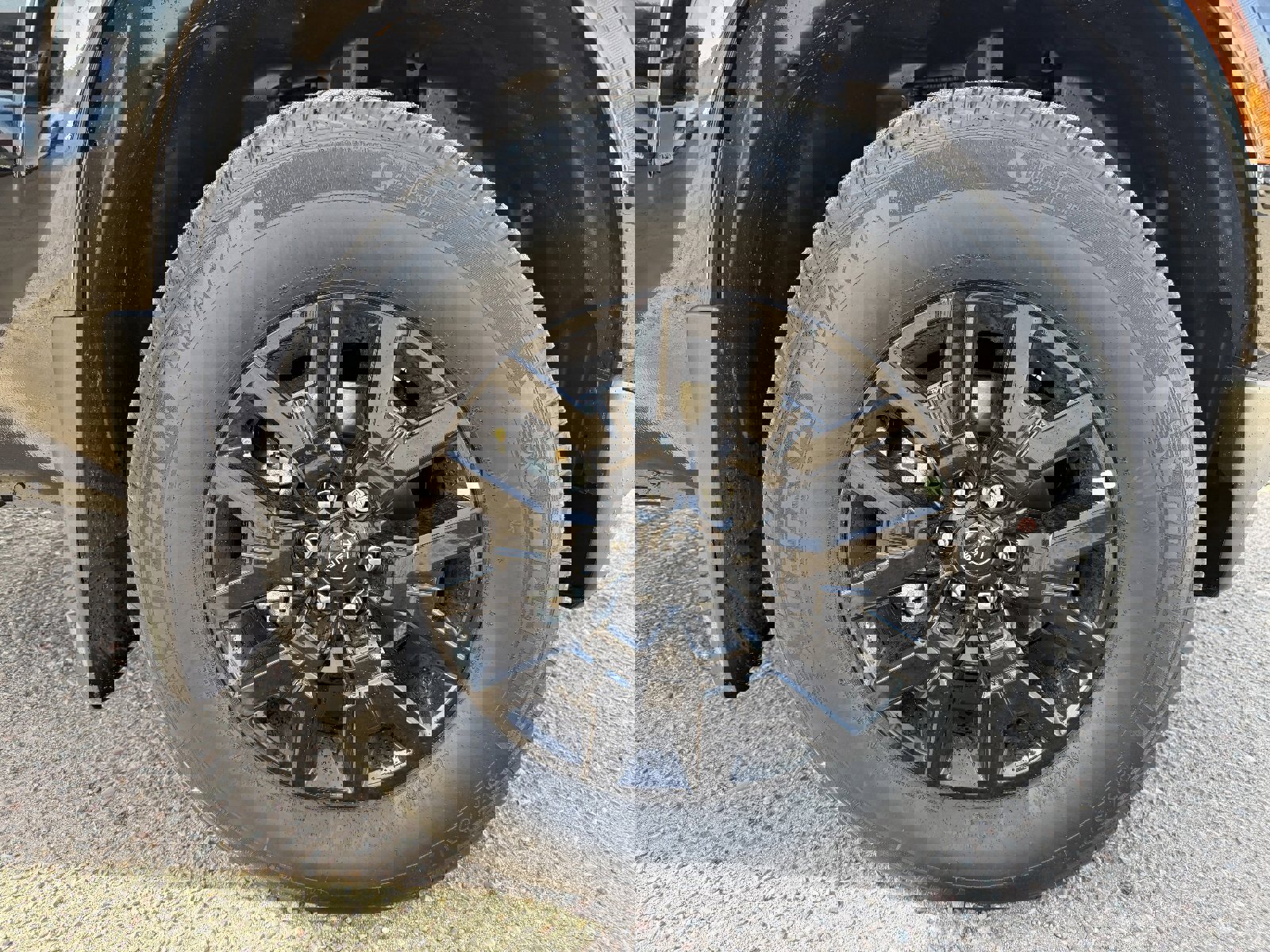 New 2026 Nissan Frontier SV w/ SV Convenience Package image 10