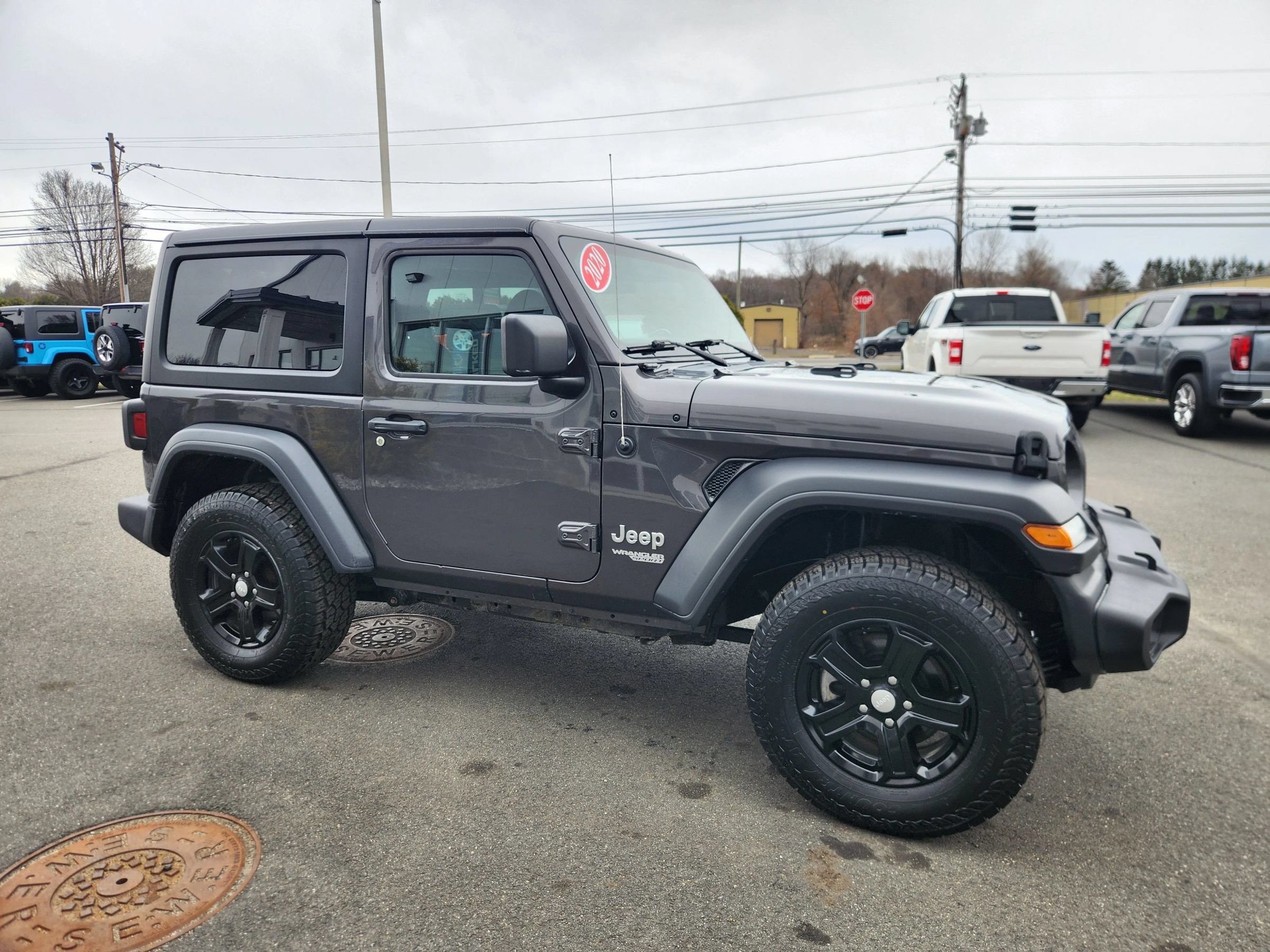Used 2020 Jeep Wrangler Sport AWD/4WD image 14