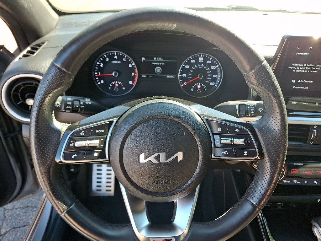 Used 2023 Kia Forte GT-Line w/ GT-Line Premium Package FWD image 21