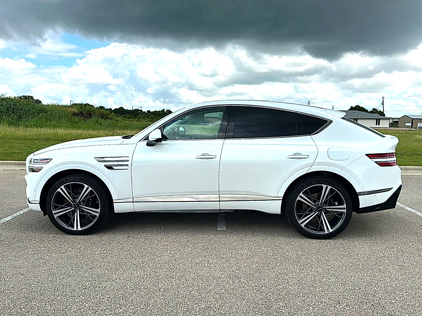 Used 2026 Genesis GV80 3.5T e-SC AWD/4WD image 5