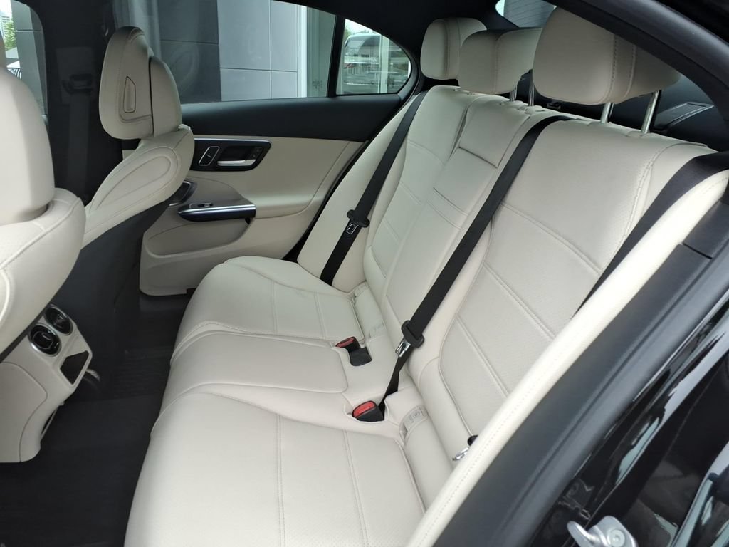New 2026 Mercedes-Benz C 300 4MATIC Sedan image 26