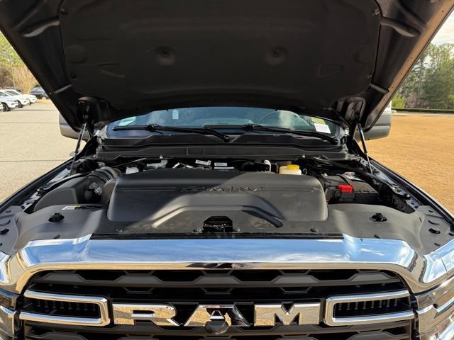 New 2026 RAM 2500 Tradesman AWD/4WD image 31