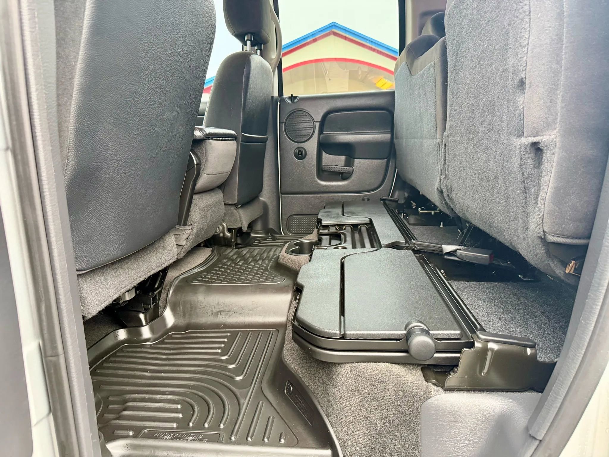 Used 2005 Dodge Ram 2500 Truck SLT w/ Trailer Tow Group image 16