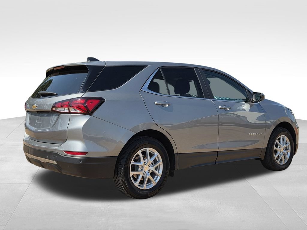 Used 2024 Chevrolet Equinox LT FWD image 6