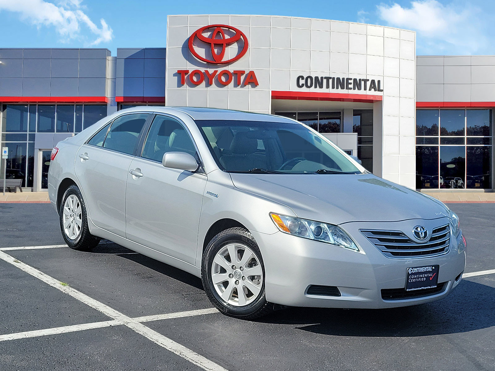 Used 2009 Toyota Camry Hybrid FWD video 2
