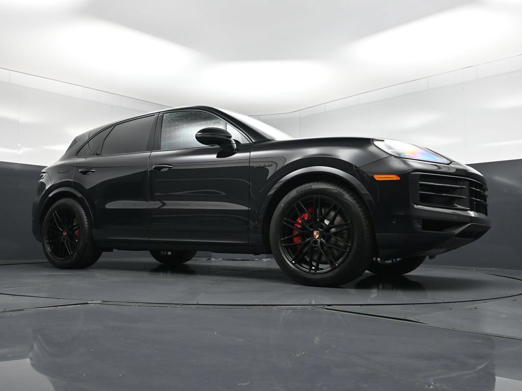 New 2026 Porsche Cayenne S AWD/4WD image 28