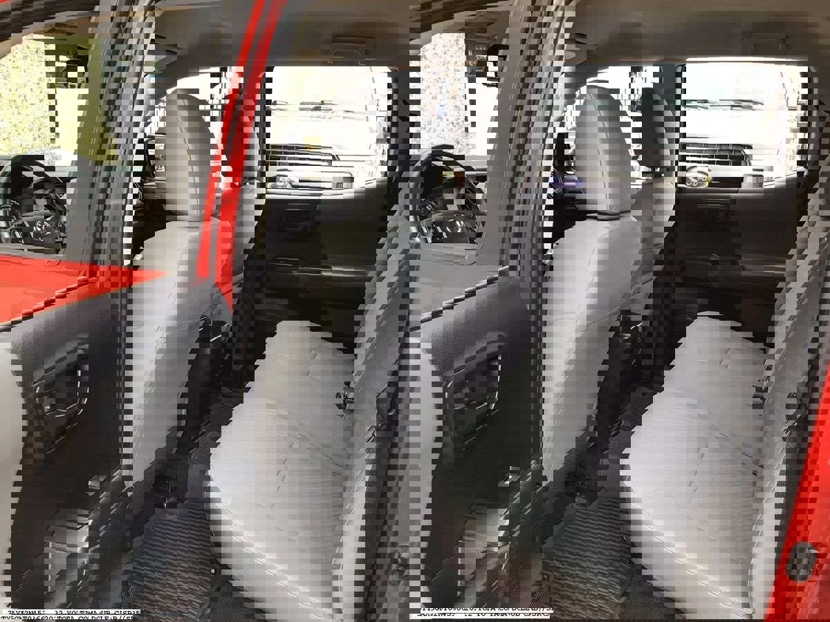 Used 2022 Toyota Tacoma SR w/ SR Convenience Package image 13