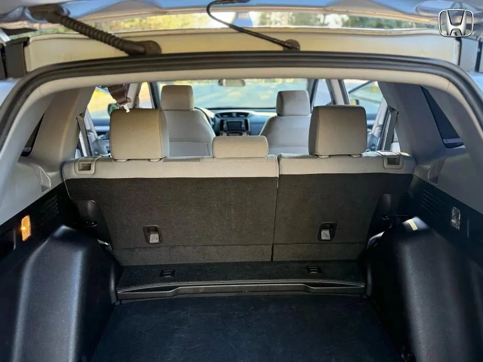 Used 2017 Honda CR-V LX image 19