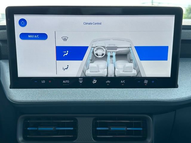 New 2026 Ford Maverick XLT AWD/4WD image 14