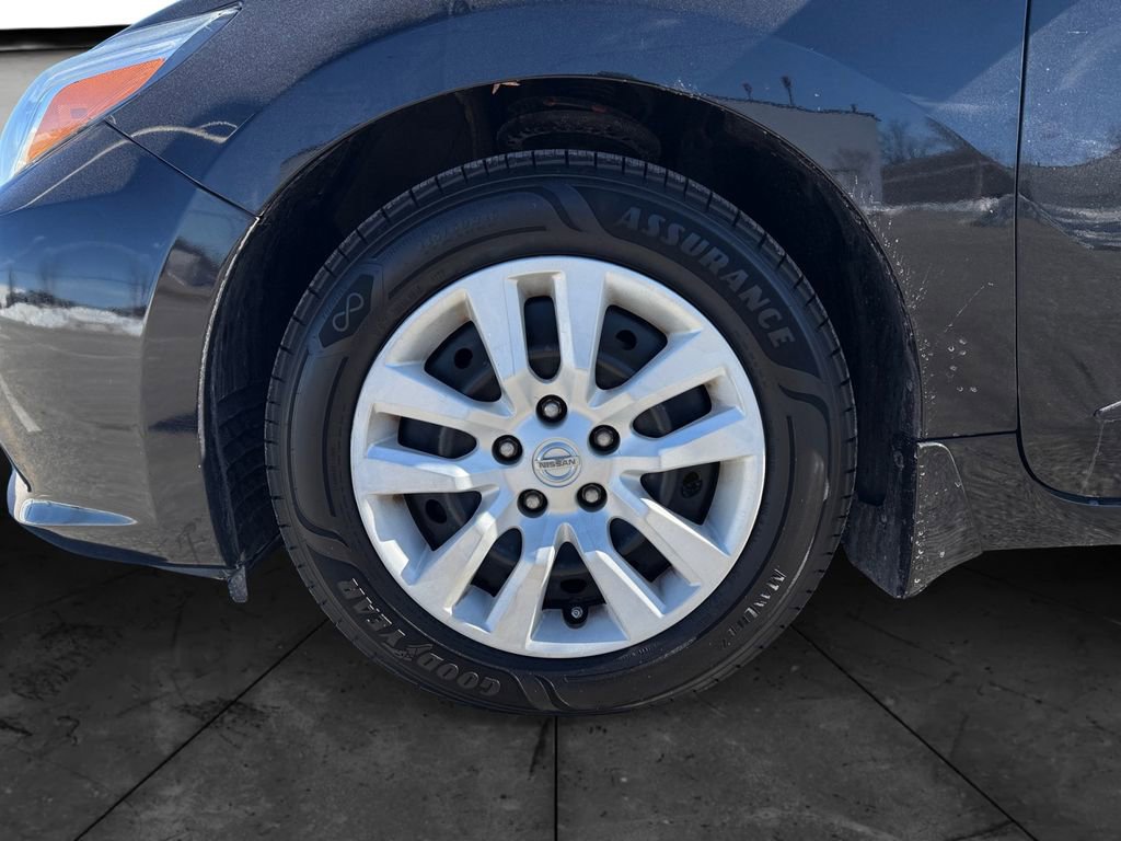 Used 2016 Nissan Altima 2.5 S w/ Power Driver Seat Package image 14