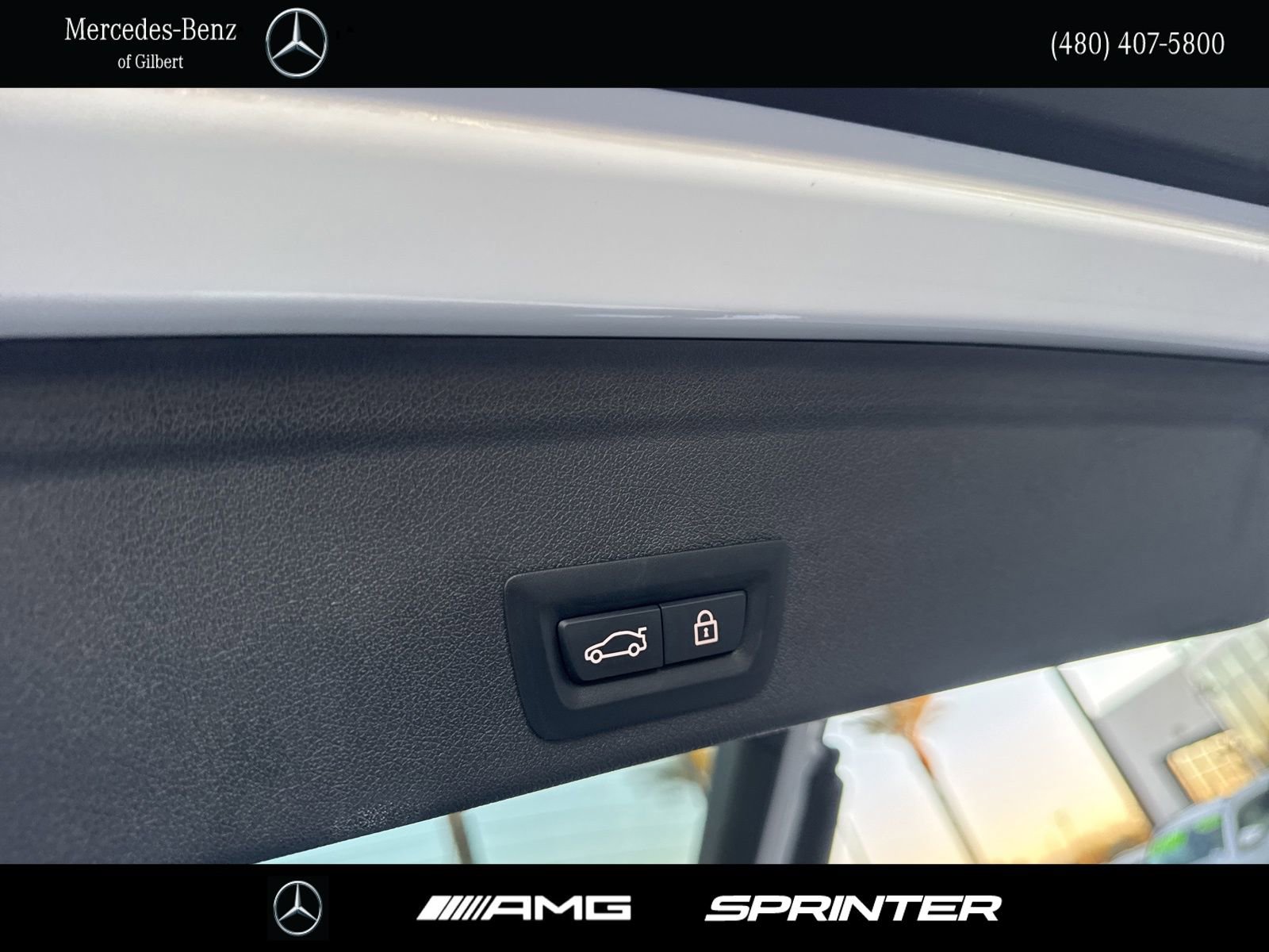 Used 2023 BMW X6 xDrive40i w/ Luxury Seating Package image 9