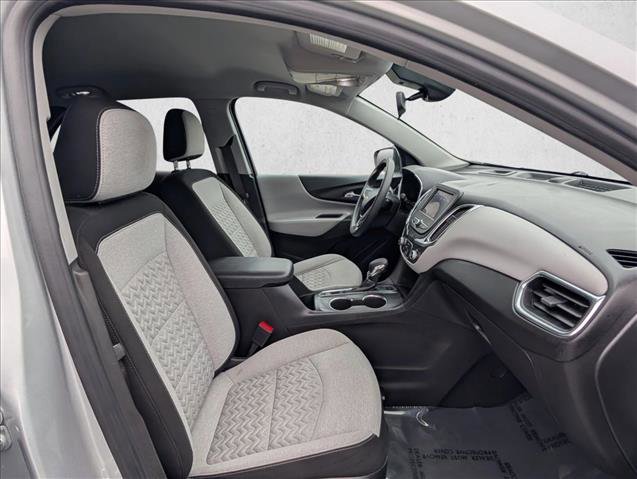 Used 2022 Chevrolet Equinox LT image 17