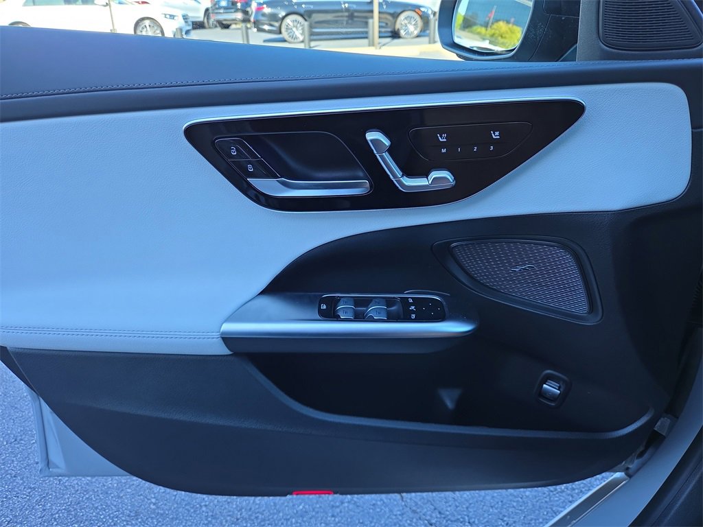 New 2026 Mercedes-Benz C 300 4MATIC Sedan image 19