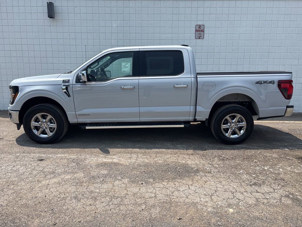 New 2025 Ford F150 XLT w/ Equipment Group 302A MID image 9