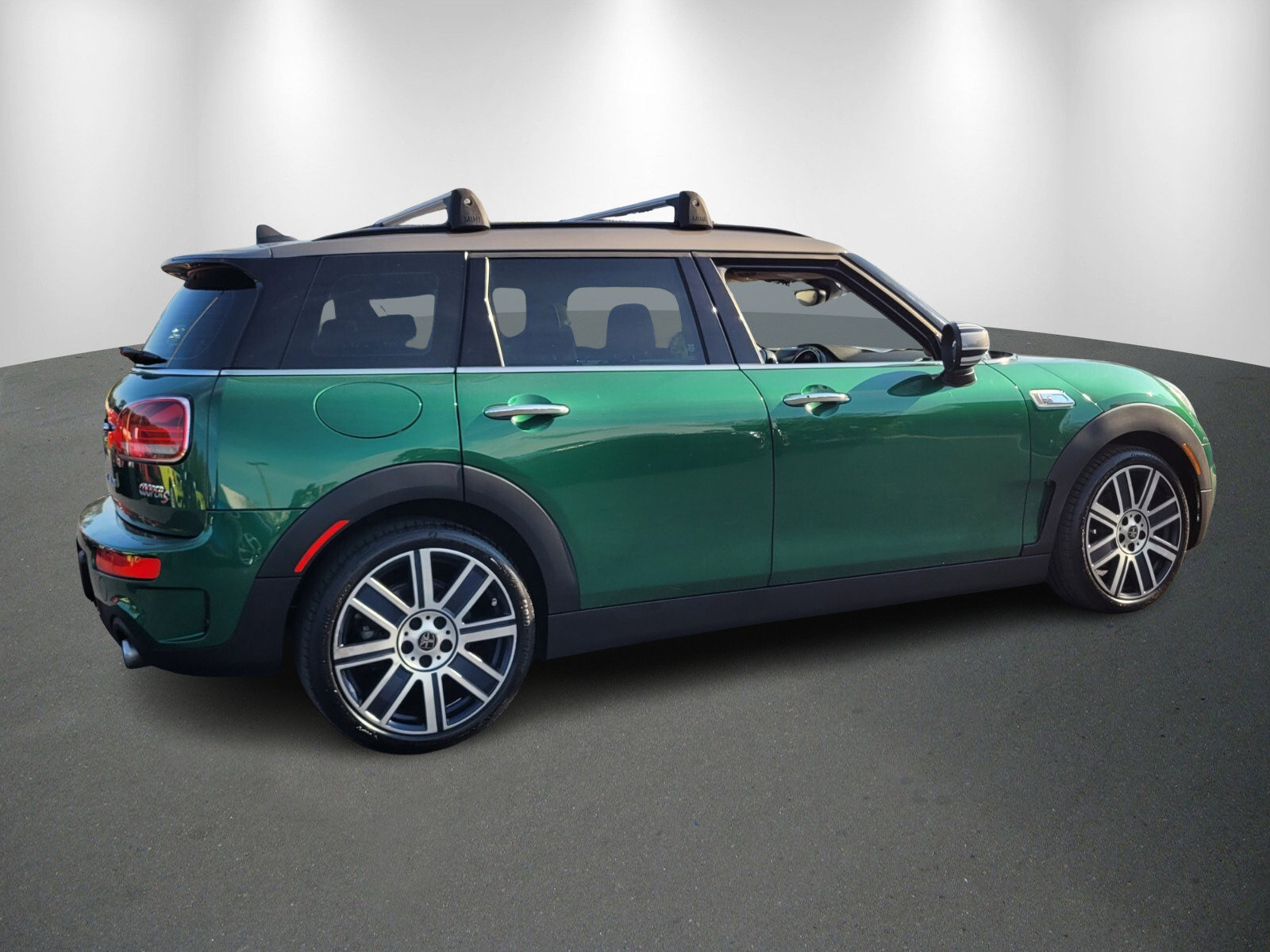 Used 2020 MINI Cooper Clubman S image 7