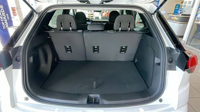 New 2027 Chevrolet Bolt LT image 28