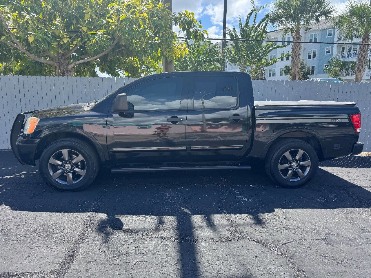 Used 2012 Nissan Titan SV w/ Sport Appearance Pkg image 14