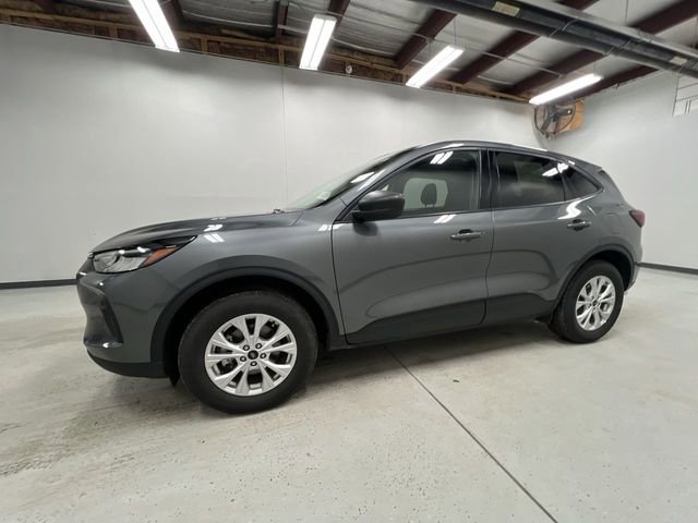 Used 2025 Ford Escape Active AWD/4WD image 5