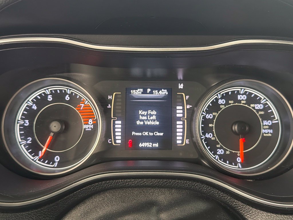 Used 2020 Jeep Cherokee Latitude Lux w/ Quick Order Package 26H Lux FWD image 28