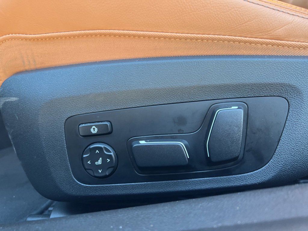 Used 2024 BMW M2 w/ Lighting Package image 11