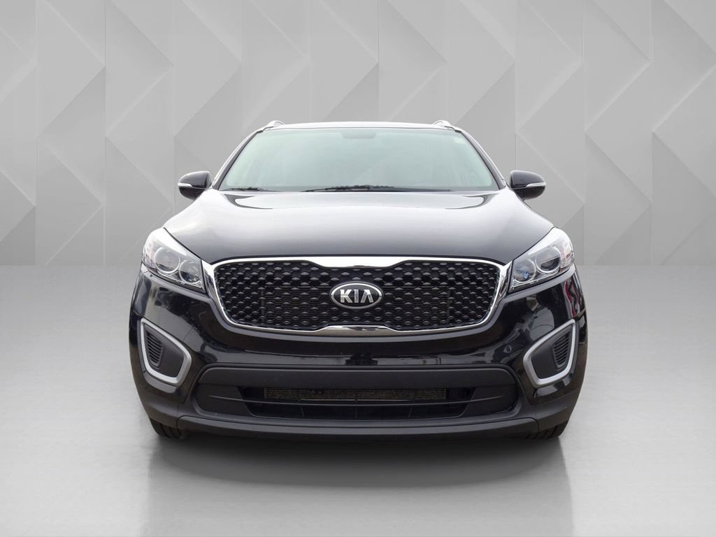 Used 2017 Kia Sorento AWD w/ LX Convenience Package image 8