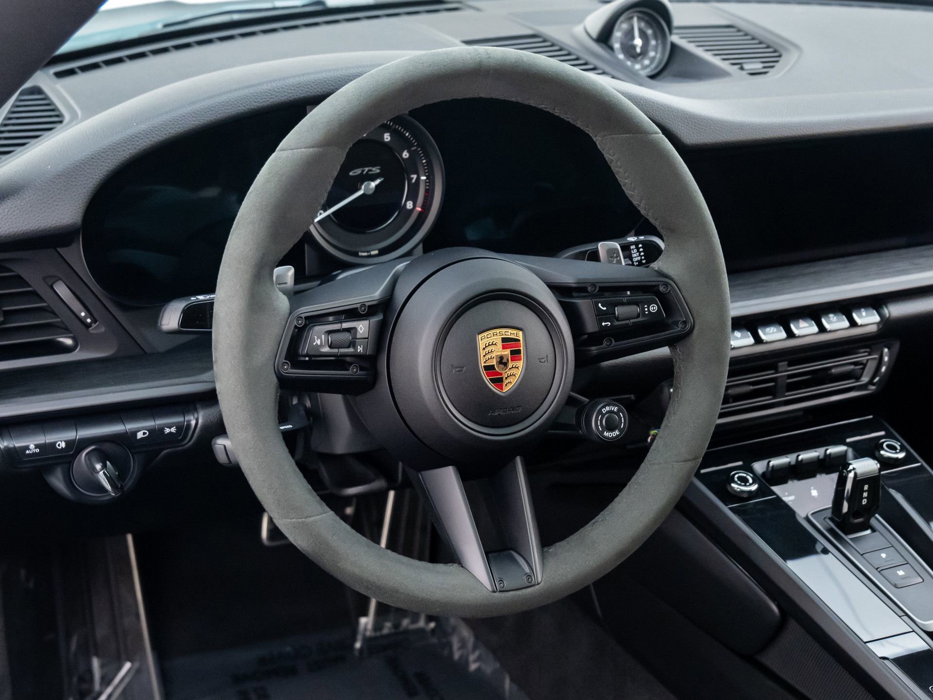 Certified 2024 Porsche 911 Carrera 4 GTS image 12