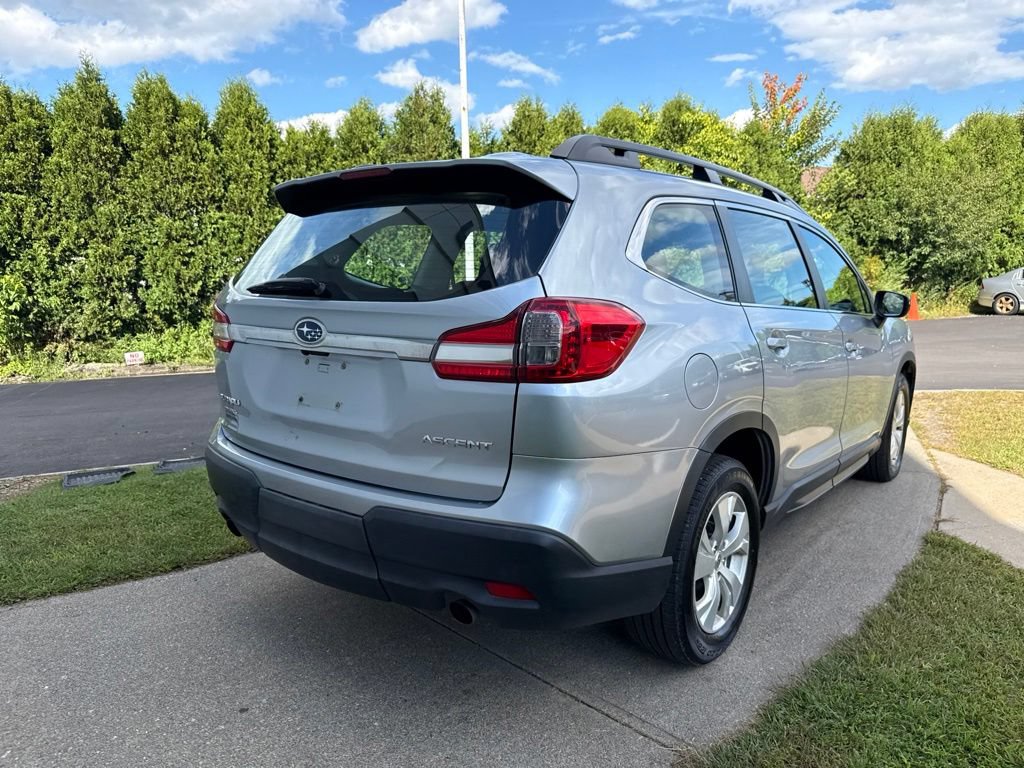 Used 2021 Subaru Ascent 8-Passenger AWD/4WD image 4