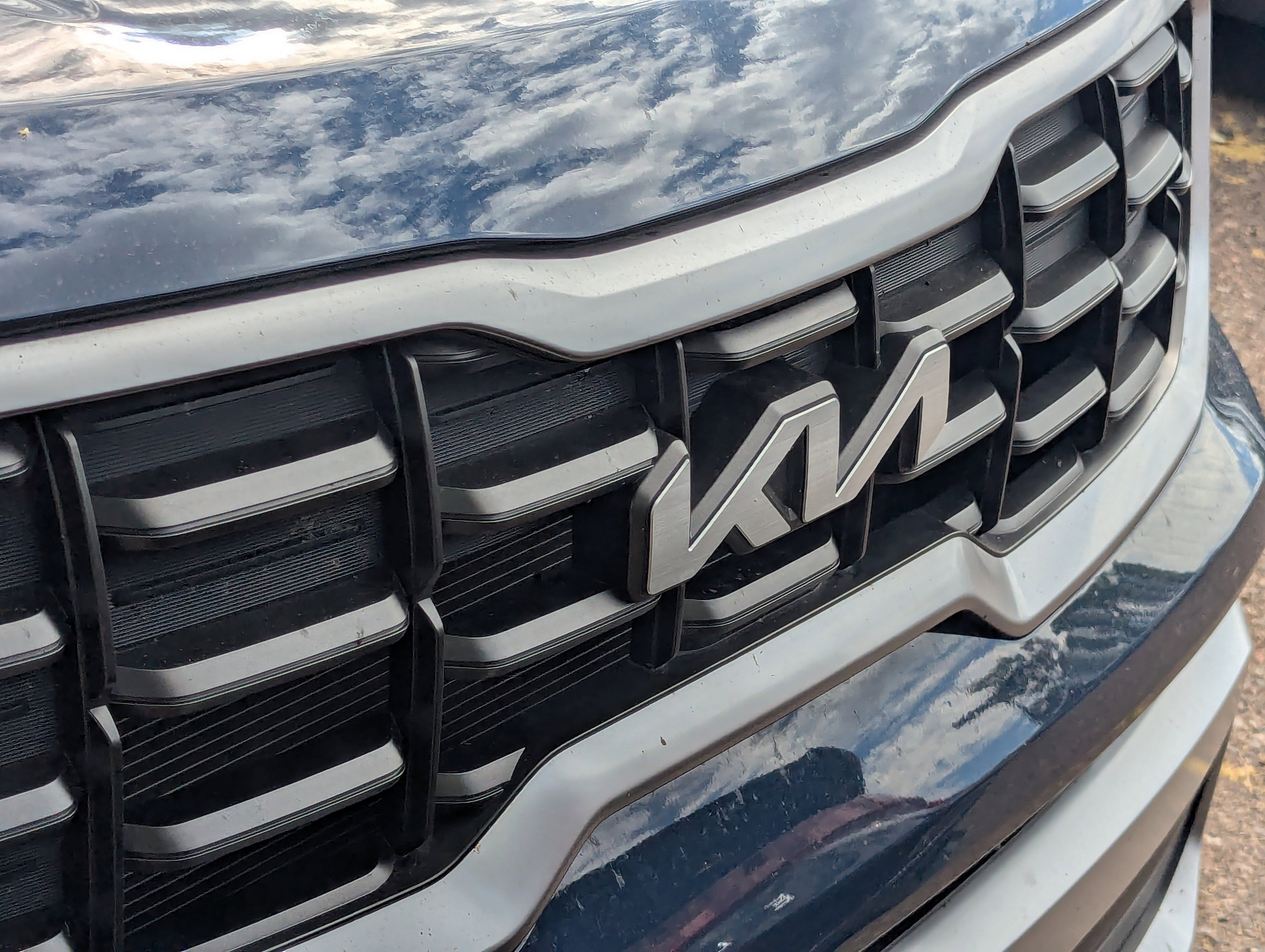 Used 2025 Kia Telluride S FWD image 6