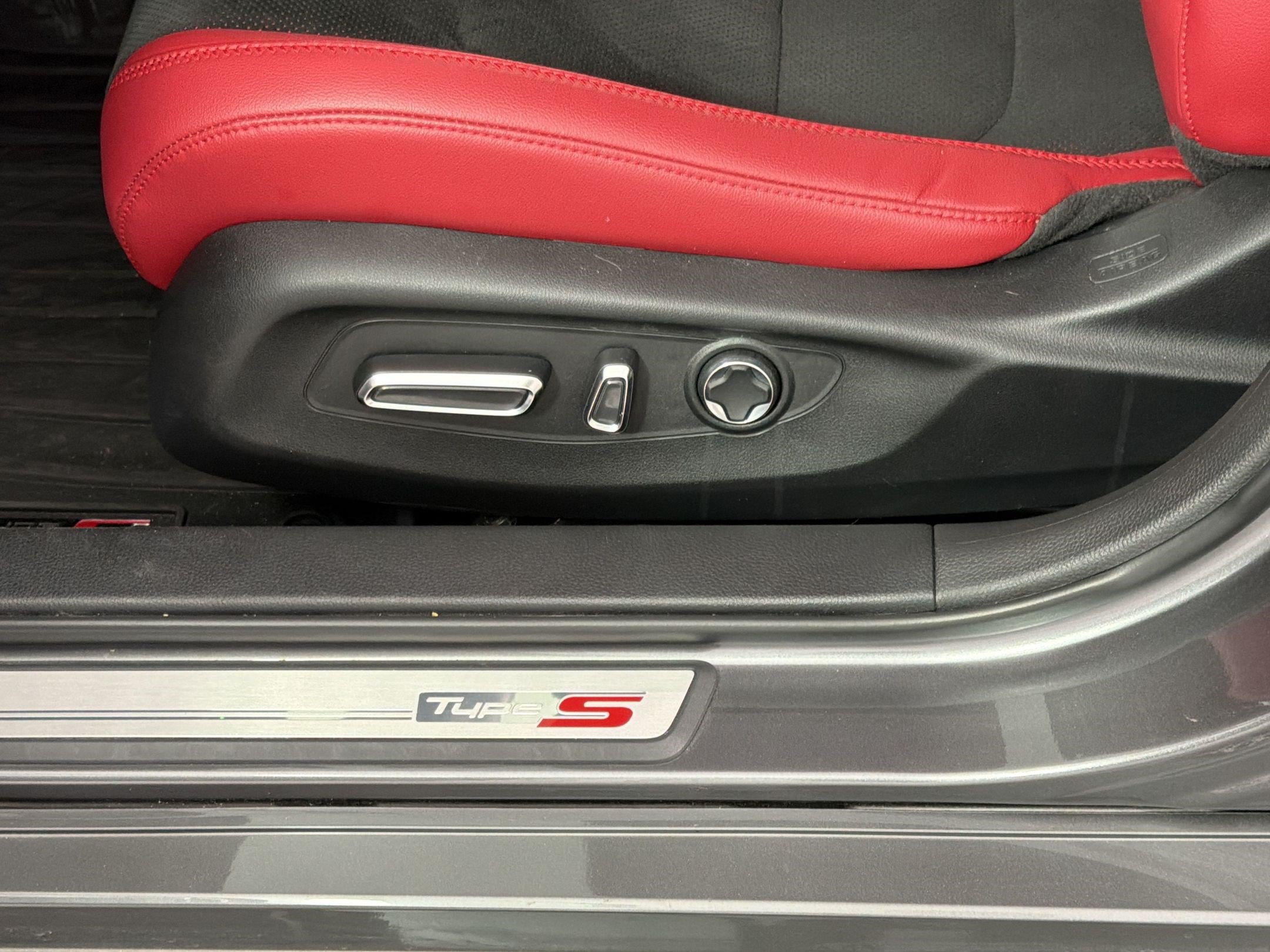 Used 2024 Acura Integra Type S FWD image 15