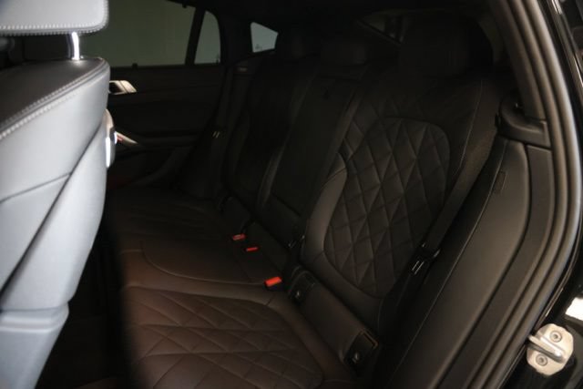 Used 2025 BMW X6 M60i w/ Parking Assistance Package AWD/4WD image 37
