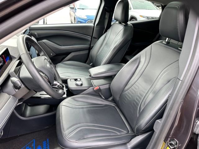 Used 2022 Ford Mustang Mach-E Premium image 13