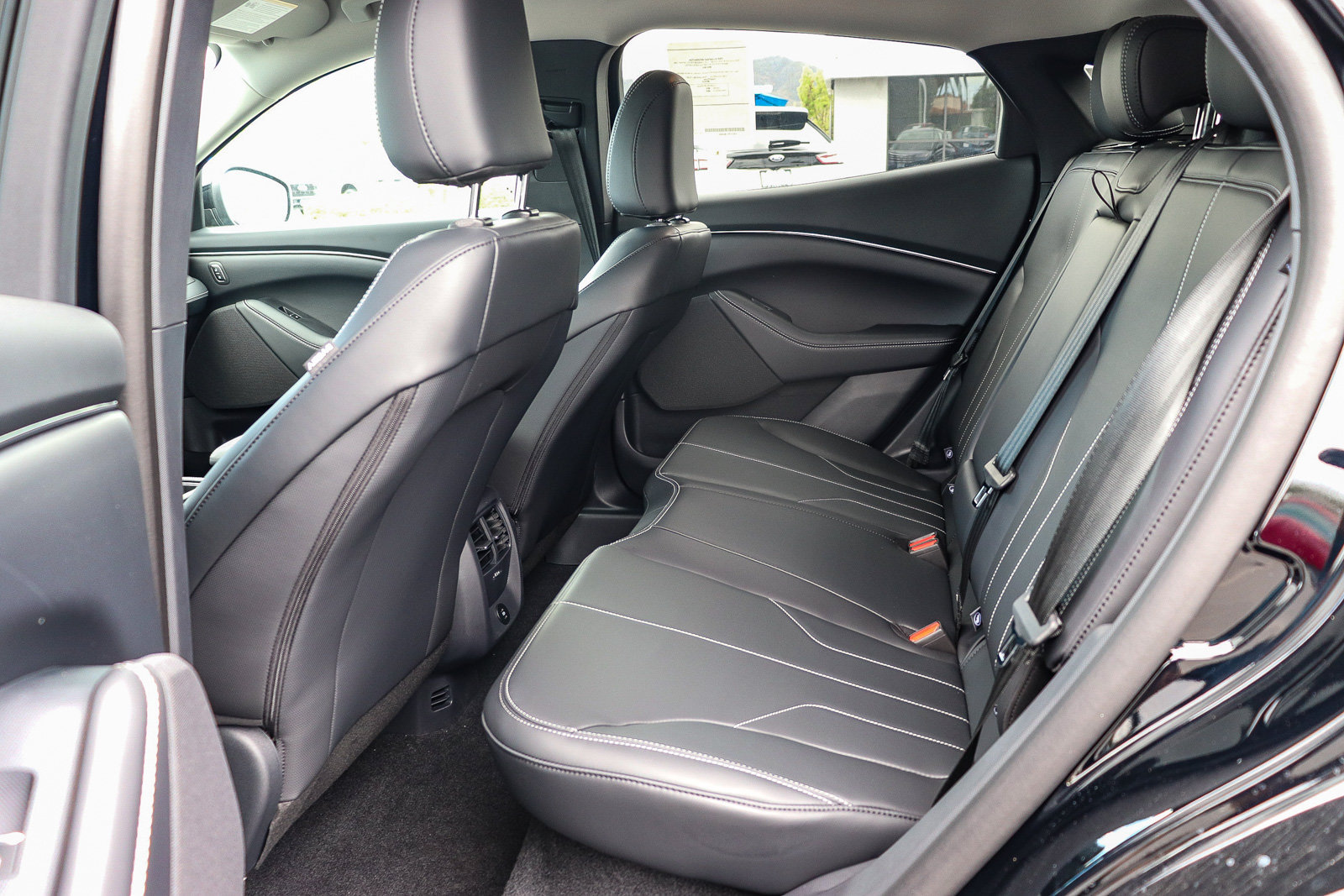 New 2026 Ford Mustang Mach-E Select w/ Comfort Package Lite RWD image 18