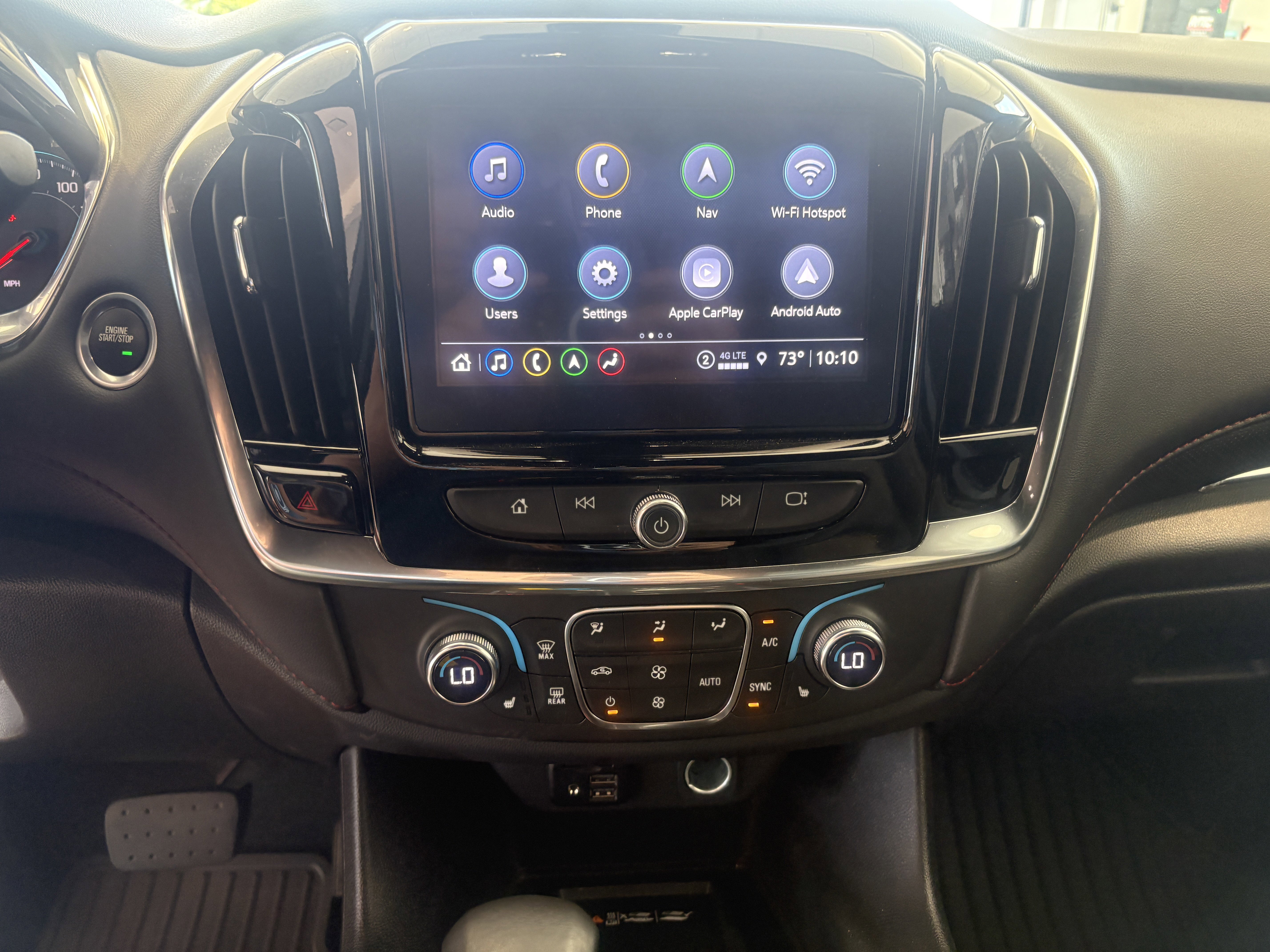 Used 2023 Chevrolet Traverse RS image 14