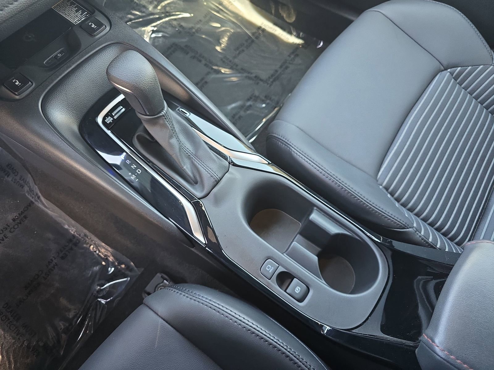Used 2024 Toyota Corolla XSE FWD image 25