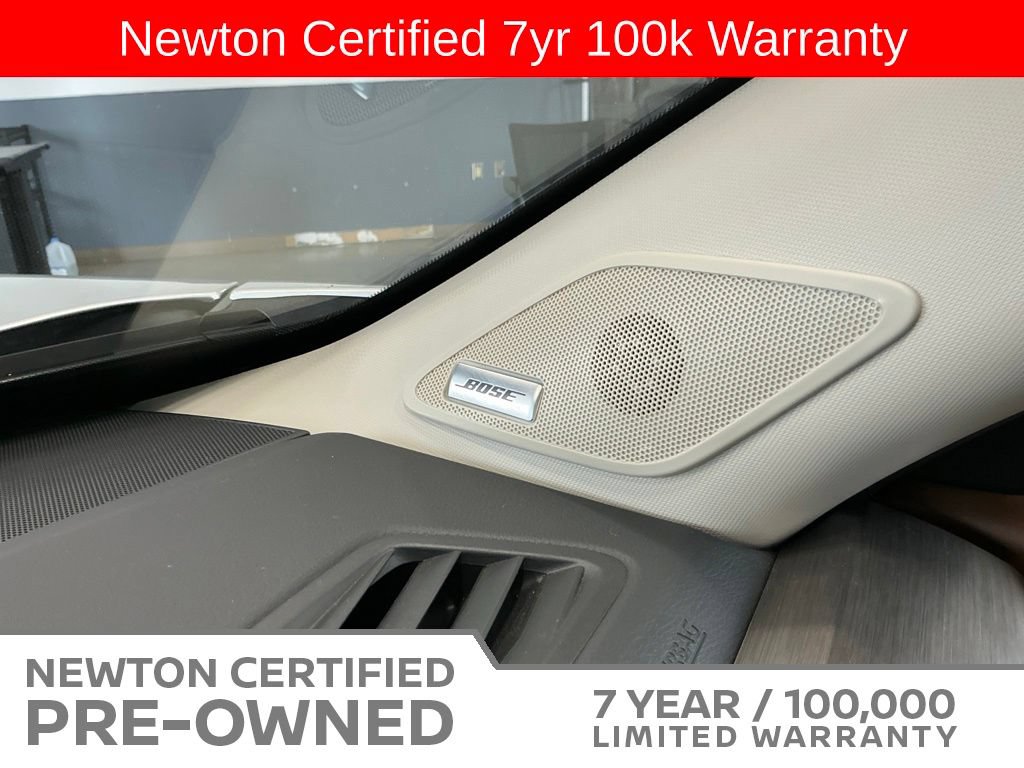 Used 2024 Nissan Pathfinder Platinum w/ Cargo Package FWD image 9